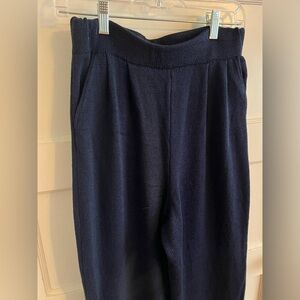 Vintage St John Knit pleated pants size 10.